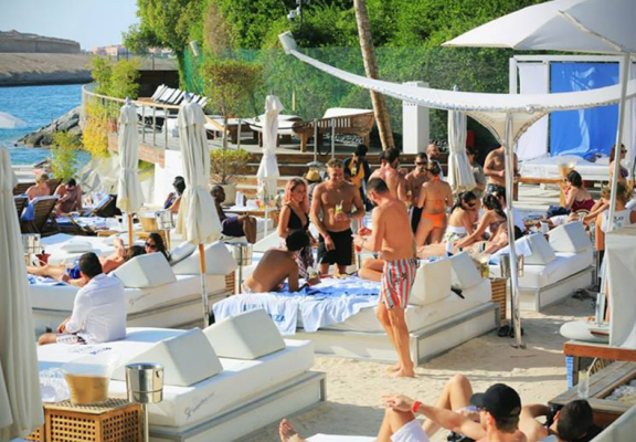 beach club 2